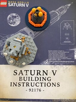 Predam lego raketu Saturn V - 2