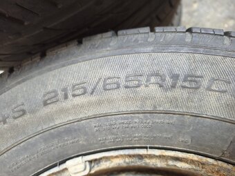 215/65 r15C - 2