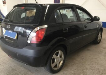 Kia rio automat - 2