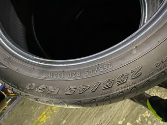 Pirelli 255/45r20 - 2