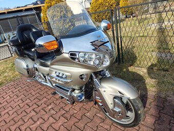 Honda GL 1800 Goldwing - 2