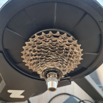 Zwift Hub - cyklotrenažér - 2