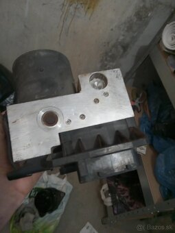 ABS pumpa - 2
