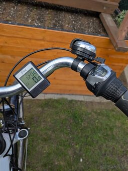 Dámsky elektrobicykel Lovelec - 2