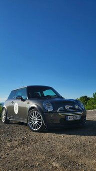 Predám Mini Cooper r50 - 2