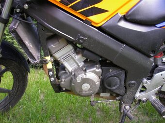 Honda CBR 125 na ND - 2