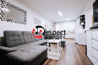 Elegantný 2-izbový byt s pozemkom a s parkovacím státím s mo - 2
