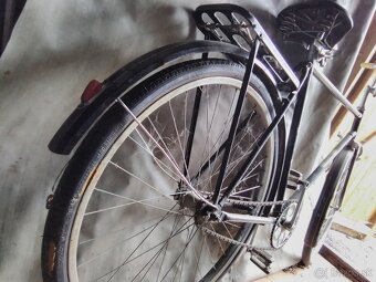 Starý bicykel, retro - 2