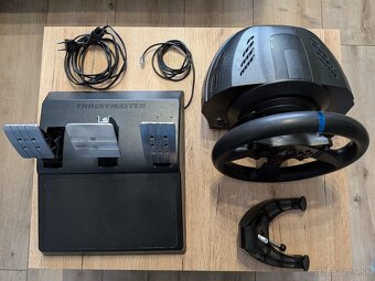 Thrustmaster T300 RS GT Edition - 2