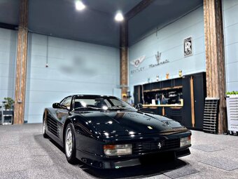 Ferrari Testarossa první registrace v roce 1990 - 2