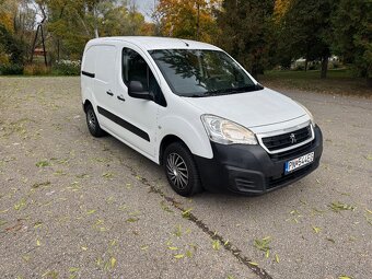 Predam peugeot partner 1,6 diesel 66kw 2016 rok - 2