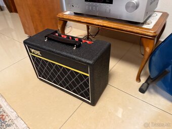 Basgitarove kombo VOX - 2