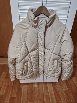Dámska zimná bunda zn Topshop č.38 - M aj L - 15 Eur - 2