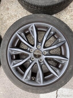 Elektróny 225/45 r17 - 2