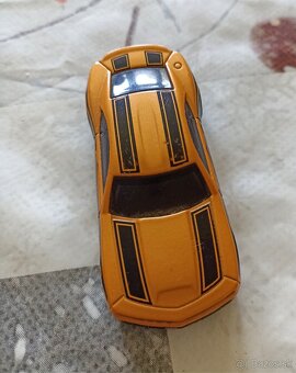 Autičko transformers bumblebee - 2