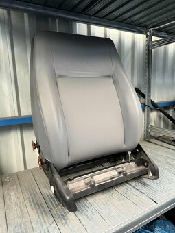 vrchná časť sedadla VW T5,T6 - 2