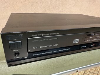Predam CD player ETA CD482 - 2