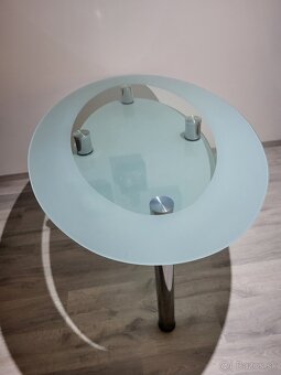 Jedálenský stôl - 2