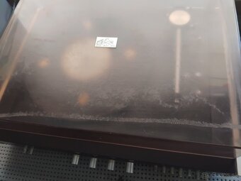 gramofon TESLA - 2