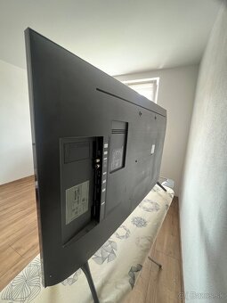 - SAMSUNG U7100 Crystal UHD (43) - - 2