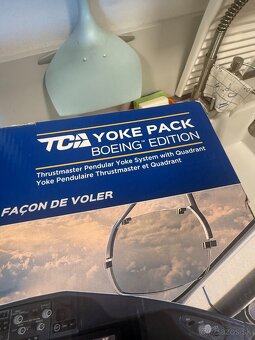 Thrustmaster yoke pack boeing edition - top stav - 2