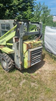 Locust 750 - 2