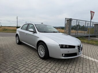 Alfa Romeo 2.2 - 2