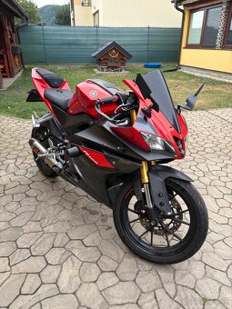 Yamaha YZF R125 - 2