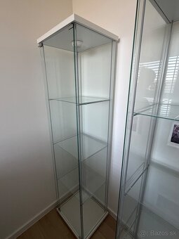 Predam Vitrinku Ikea - 2