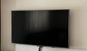 Televízor Samsung QLED UHD 55” UE55NU7472U - 2