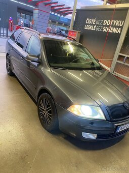 Škoda Octavia 2 1,9 77kw Combi - 2
