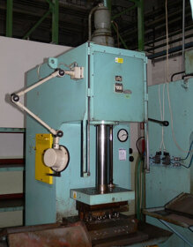 Lis hydraulický PYE 10 S1 - 2