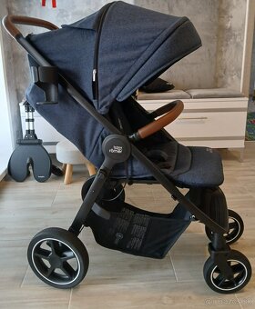 BRITAX RÖMER Kočík športový B-Agile R Navy Ink/Brown Diamond - 2