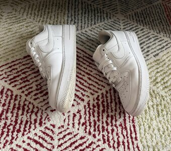 Nike Air Force - 2