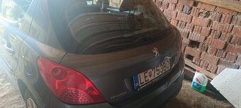 Predám Peugeot 207 - 2