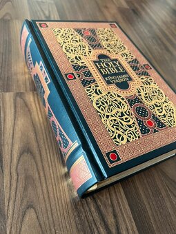 Kniha Biblia – The Holy Bible – luxusné vydanie - 2