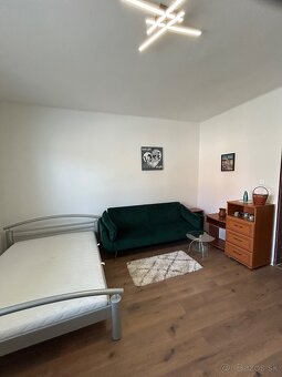 Prenajmem 1iz byt v centre Malaciek - 2