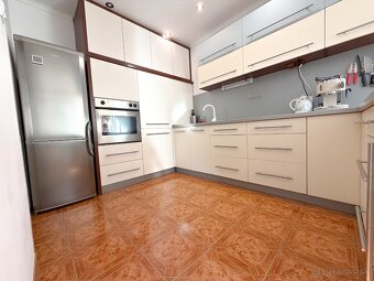 Príjemný 3-izbový byt so zimnou záhradou - 2