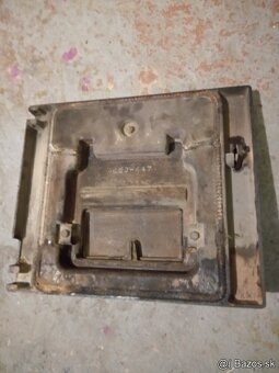 Viadrus U26 Hercules - dvierka dolné - 2