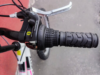 detský bicykel 20" pre dievčatá - 2