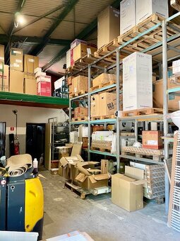 Na predaj výrobné haly v uzavretom areáli Nesvady - 2