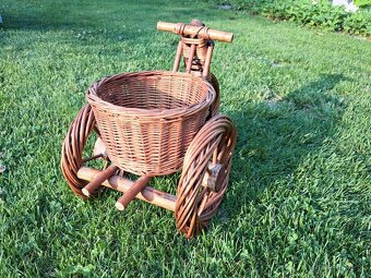 Kvetináč dekorácia - 2