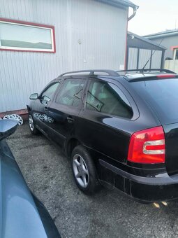 Rozpredám škoda Octavia combi  4x4 - 2