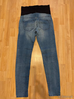 tehotenské rifle č. 38, H&M - 2