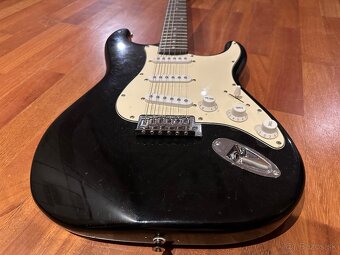 Elektrická gitara stagg - 2