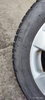 pneu. Suzuki Swift 185/60/15 - 2