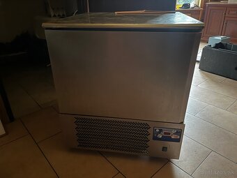 Predám profesionálny / šokovač - 2