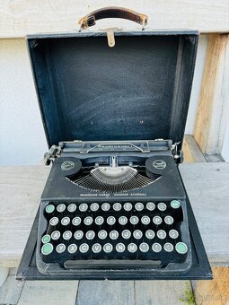 VINTAGE KUFRÍKOVÝ PÍSACÍ STROJ CONTINENTAL - 2