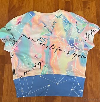 Damske crop top S novy - 2