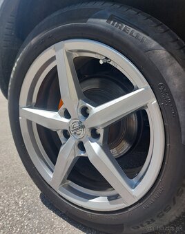 5x1114.3 R18 8j ET 40 st 66.1 - 2